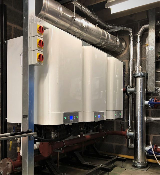  Mikrofill, John Black Day Hospital, boilers, Mikrovent, Waterman Group, LPHW system, pressurisation 
