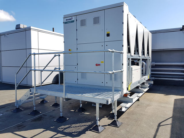 Artic Building Services, Olympus KeyMed, Airedale Chiller 