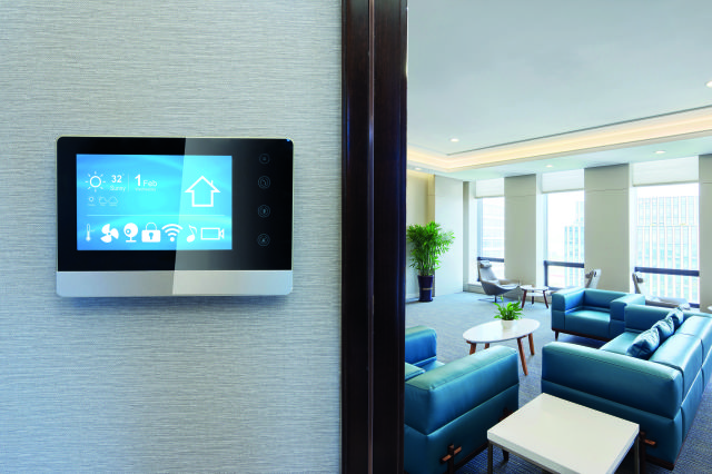 smart controls, heating controls, smart homes, controls, BMS, domestic heating, heating