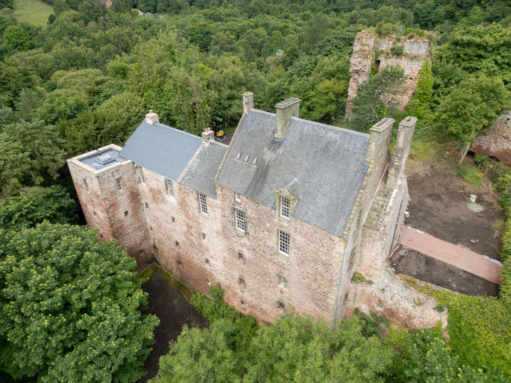 Rosslyn Castle