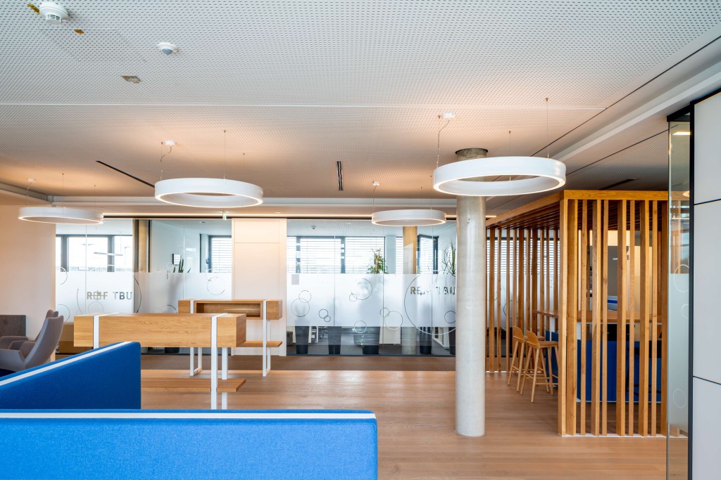 Zehnder