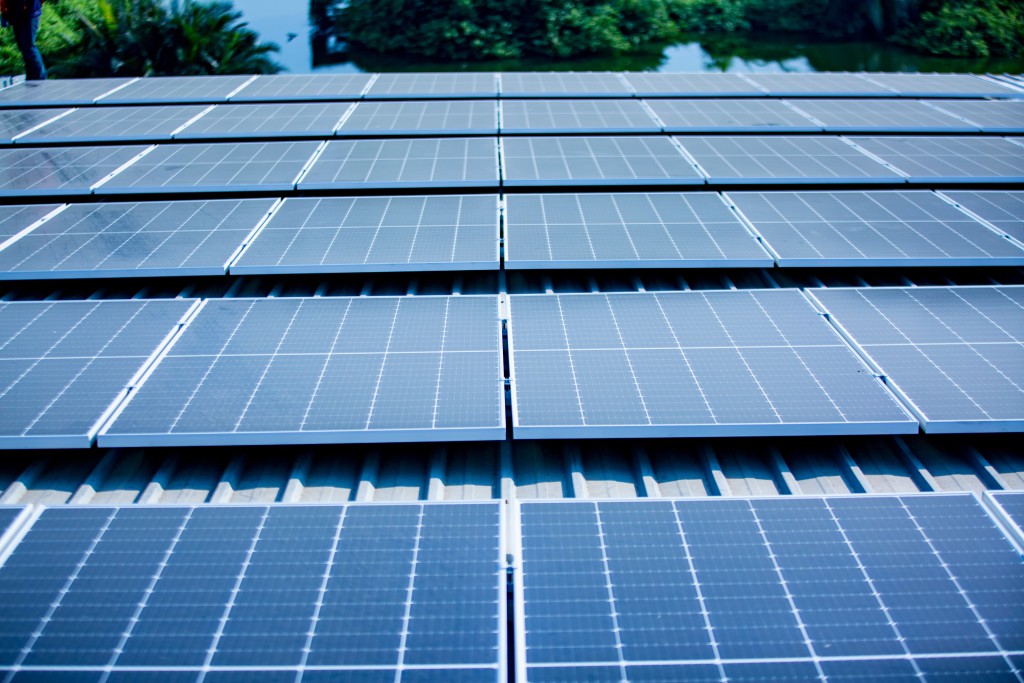 Investment in renewble technologies such as solar PV and battery storage can simultaneously improve building performance, reduce operating expenditures and support wider operational objectives. 